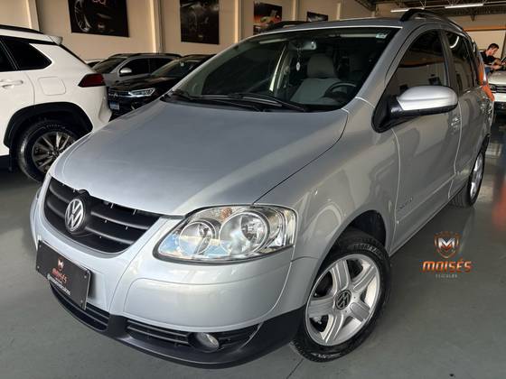 VOLKSWAGEN SPACEFOX 1.6 MI COMFORTLINE 8V FLEX 4P MANUAL VOLKSWAGEN SPACEFOX 1.6 MI COMFORTLINE 8V FLEX 4P MANUAL